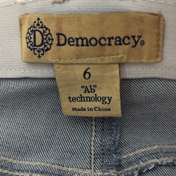 Democracy Gray Flare Jeans with Lace Detail - Picture 6 of 9